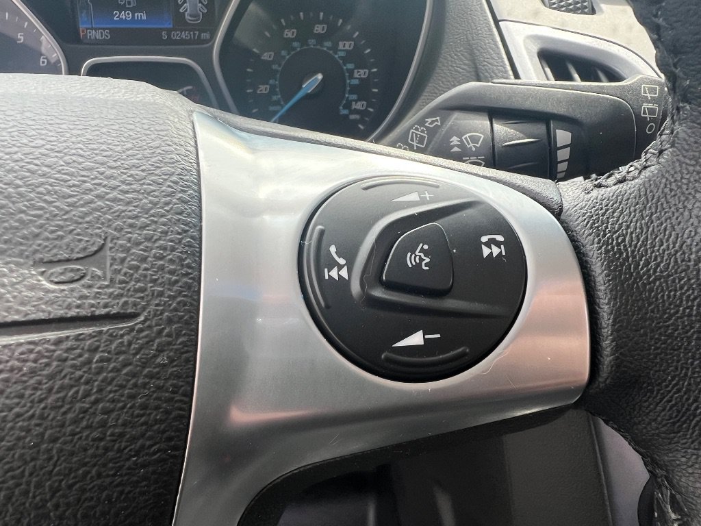 Used 2014 Ford Focus Titanium FWD image 20