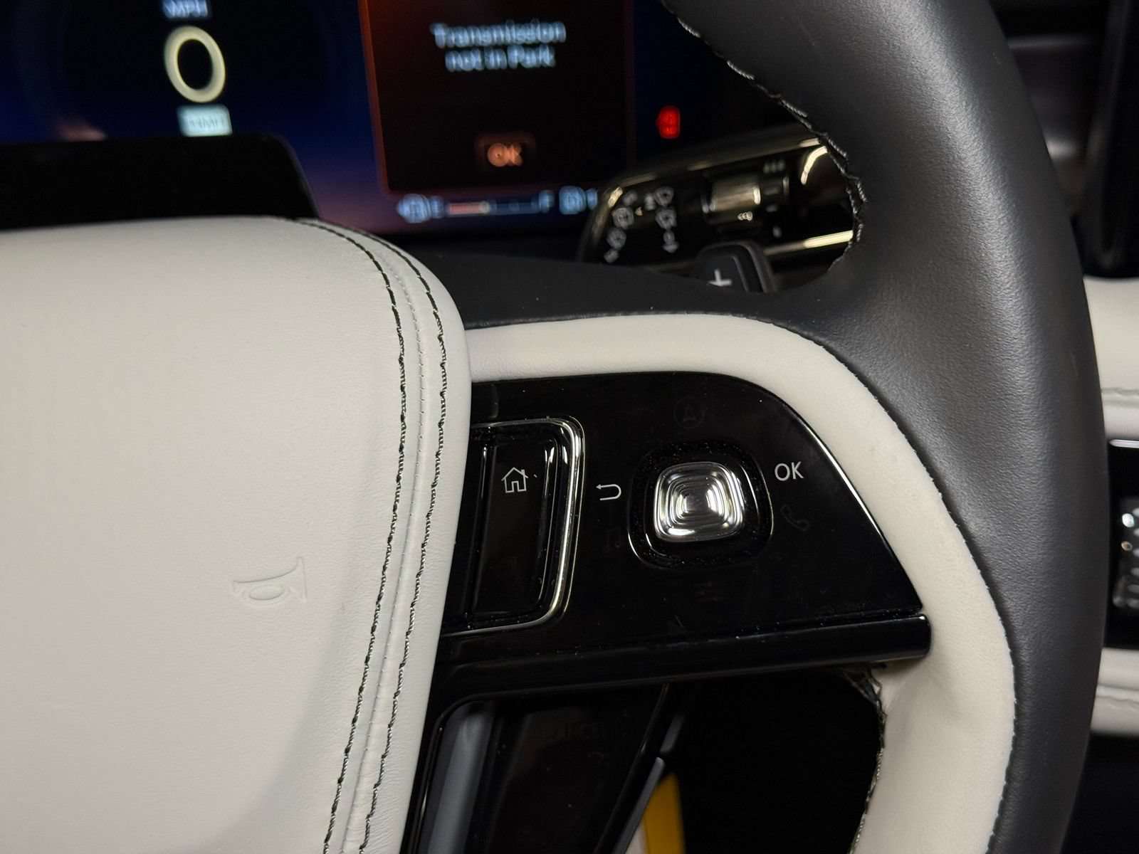 New 2026 Lincoln Aviator AWD image 34
