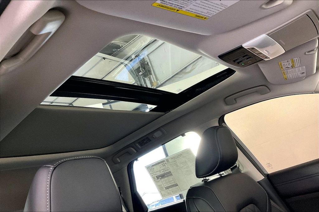 New 2026 Nissan Pathfinder Platinum w/ Cargo Package image 25