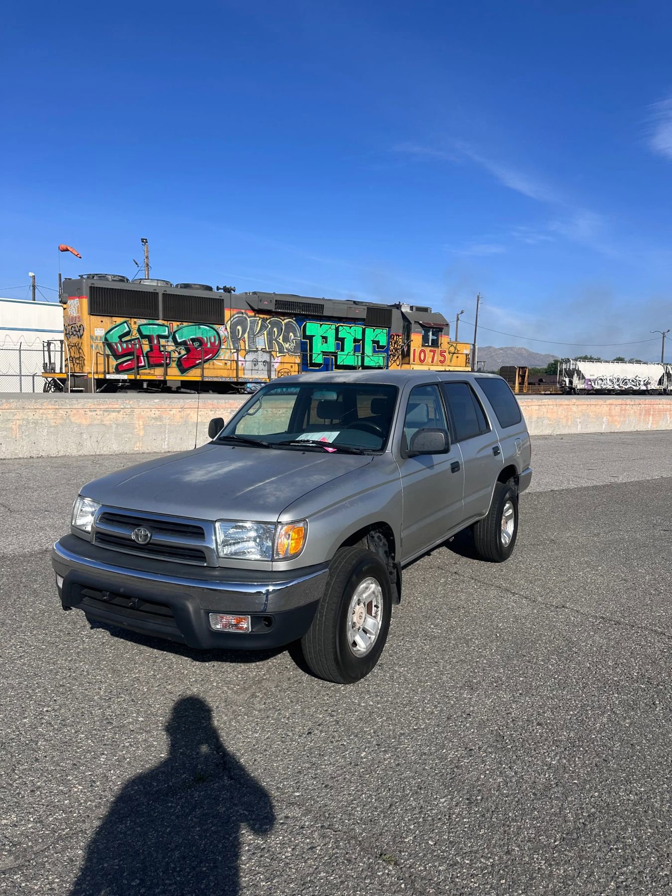 Used 2000 Toyota 4Runner Sport Utility 4D image 1