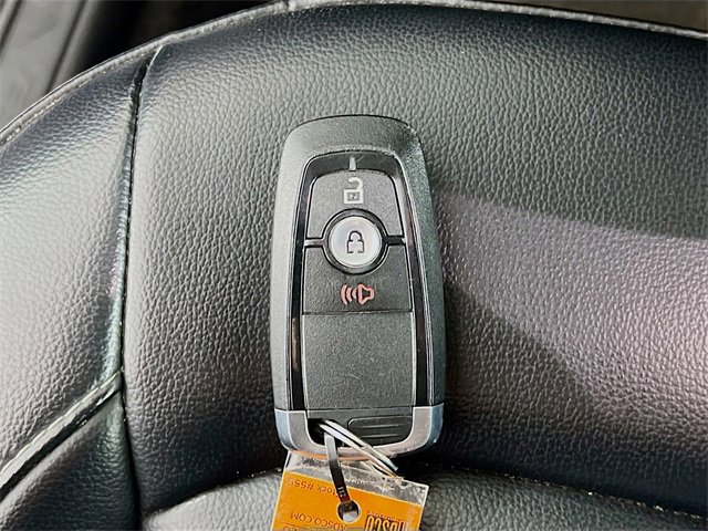 Used 2024 Ford Edge SEL image 29