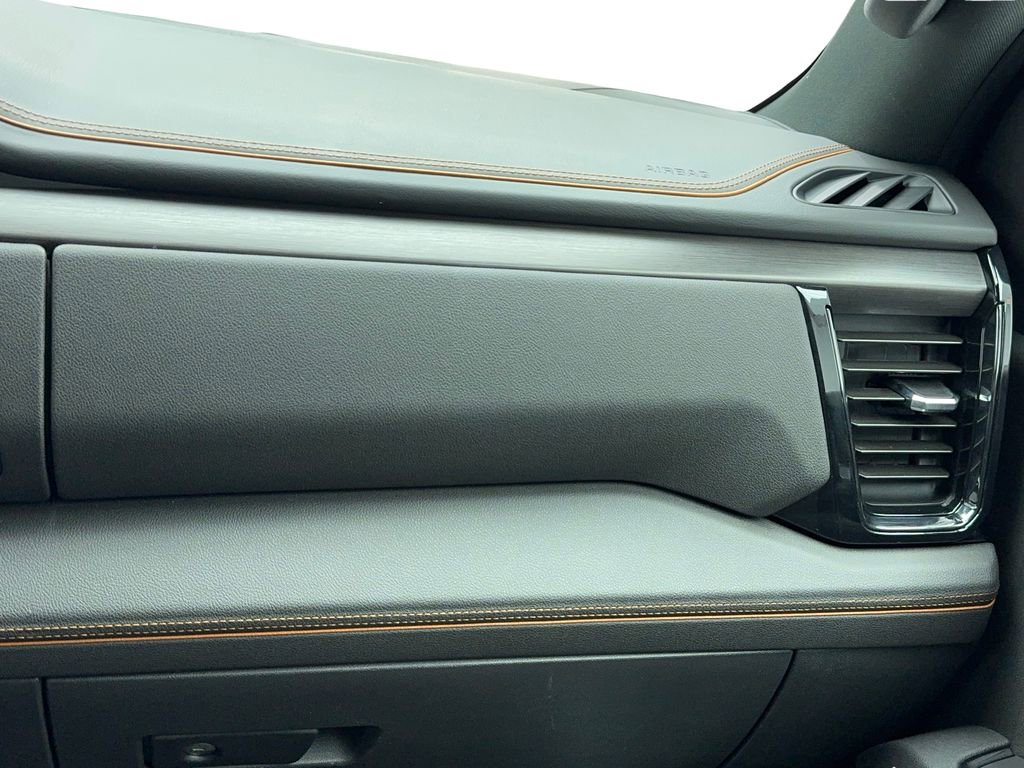 Used 2025 GMC Sierra 1500 AT4 AWD/4WD image 23