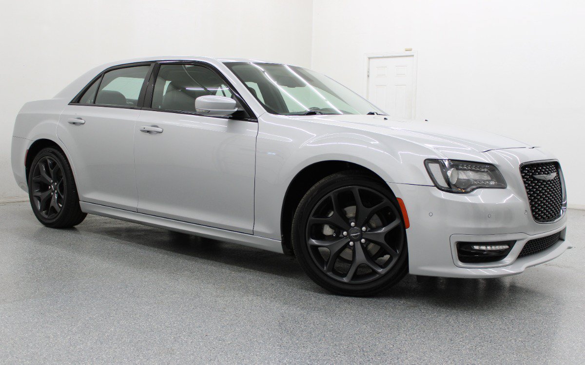 Used 2021 Chrysler 300 Touring L