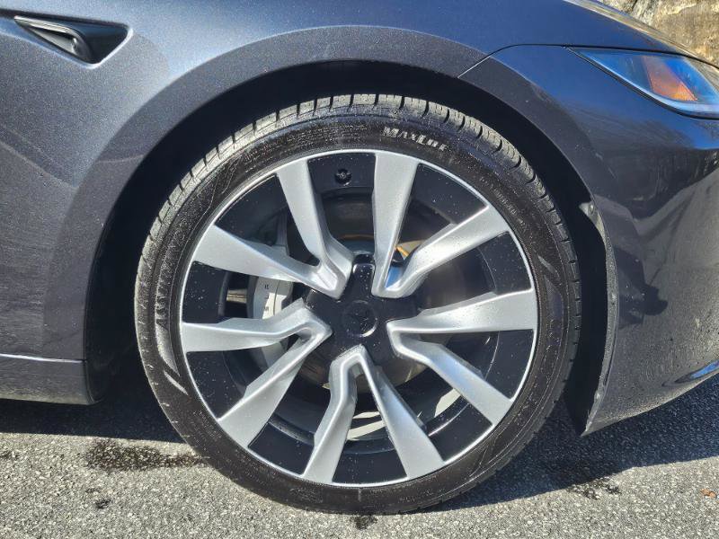 Used 2024 Tesla Model 3 Long Range image 19