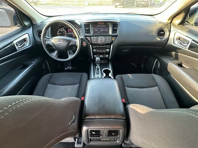 Used 2019 Nissan Pathfinder S AWD/4WD image 27