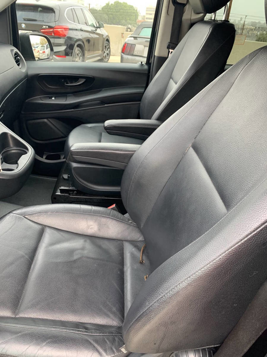 Used 2017 Mercedes-Benz Metris Passenger image 12