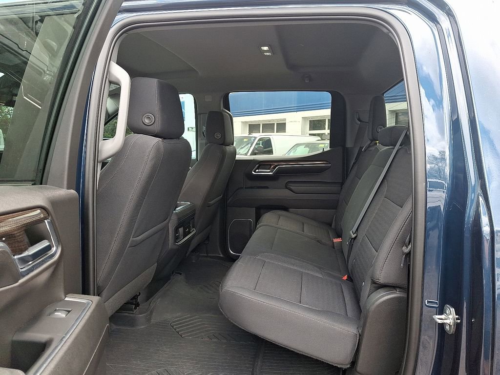 Used 2023 Chevrolet Silverado 1500 LT Trail Boss image 15