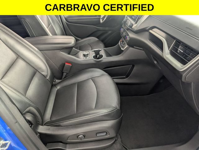 Certified 2024 GMC Terrain SLT FWD image 32