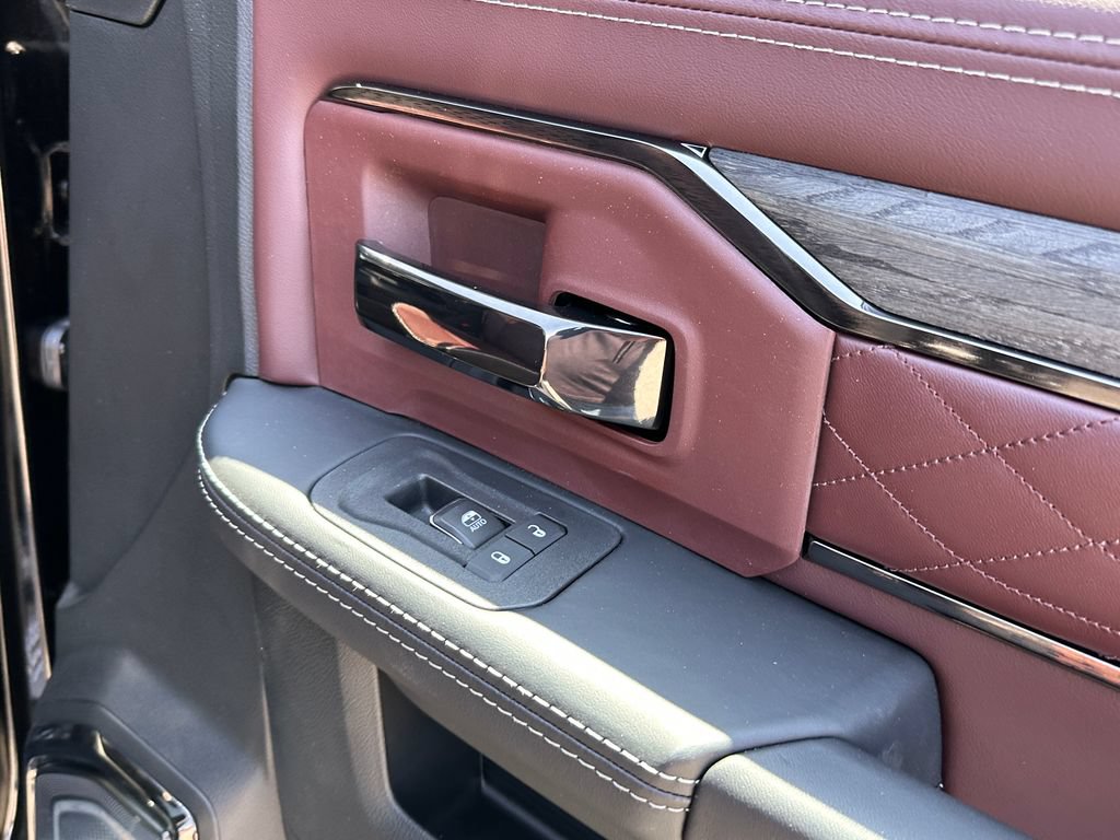 New 2026 RAM 3500 Limited AWD/4WD image 17