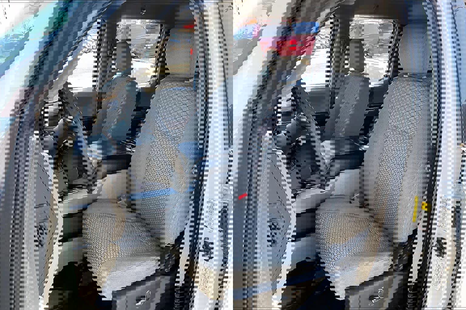 Used 2019 Ford F250 XLT w/ XLT Premium Package image 7