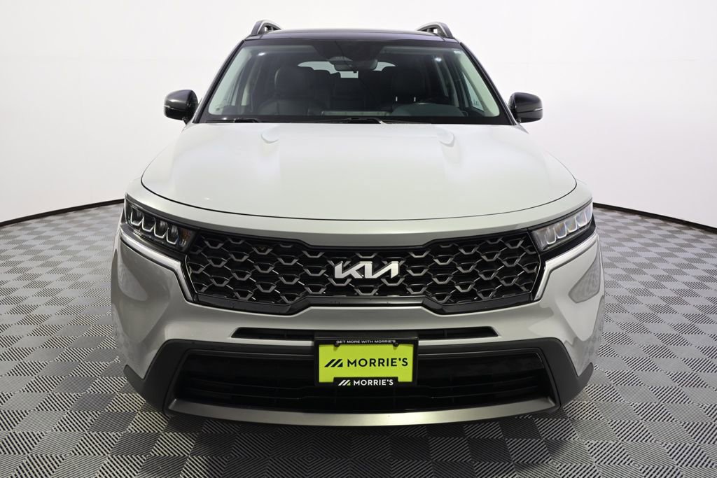 Used 2023 Kia Sorento S w/ Panoramic Sunroof Package AWD/4WD image 10