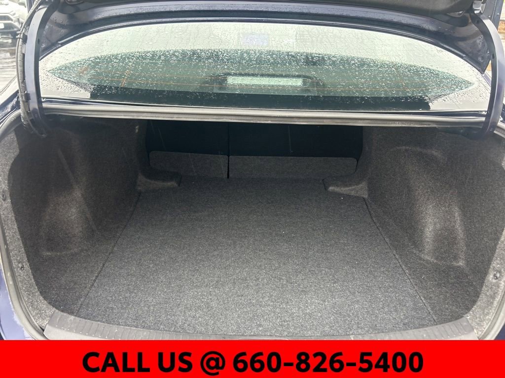 Used 2025 Toyota Corolla SE w/ SE Premium Package image 15