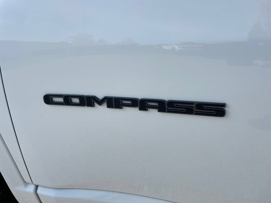 Used 2022 Jeep Compass High Altitude AWD/4WD image 18