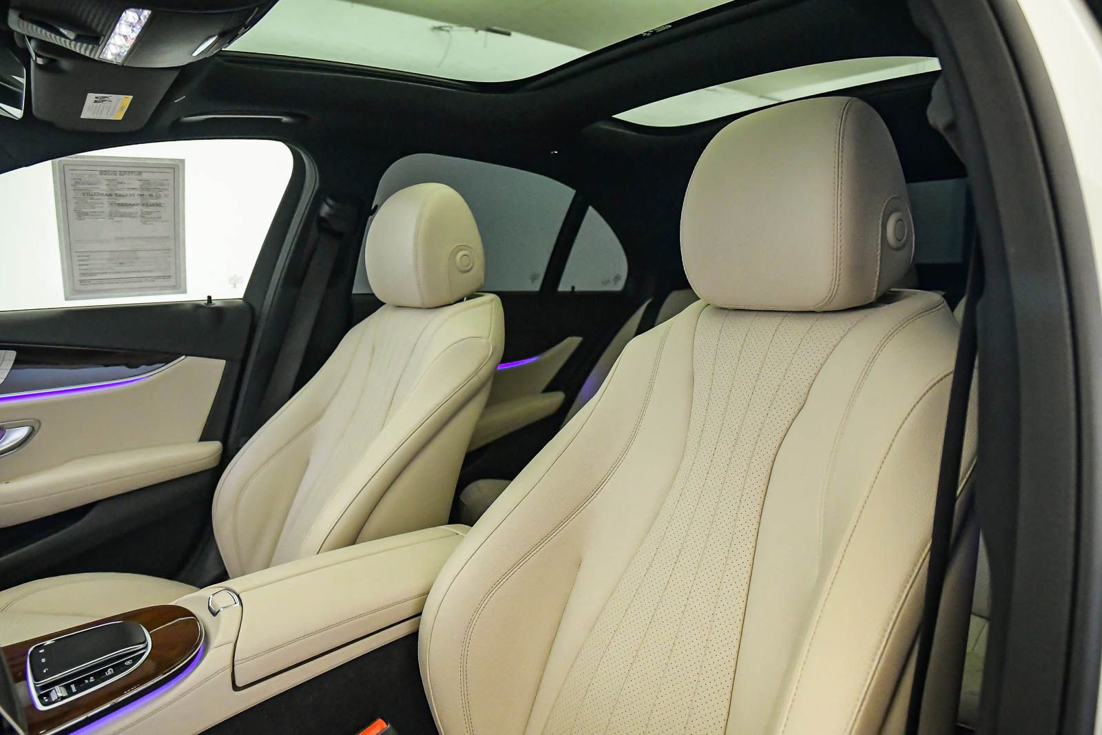 Used 2022 Mercedes-Benz E 350 Sedan w/ Driver Assistance Package image 19