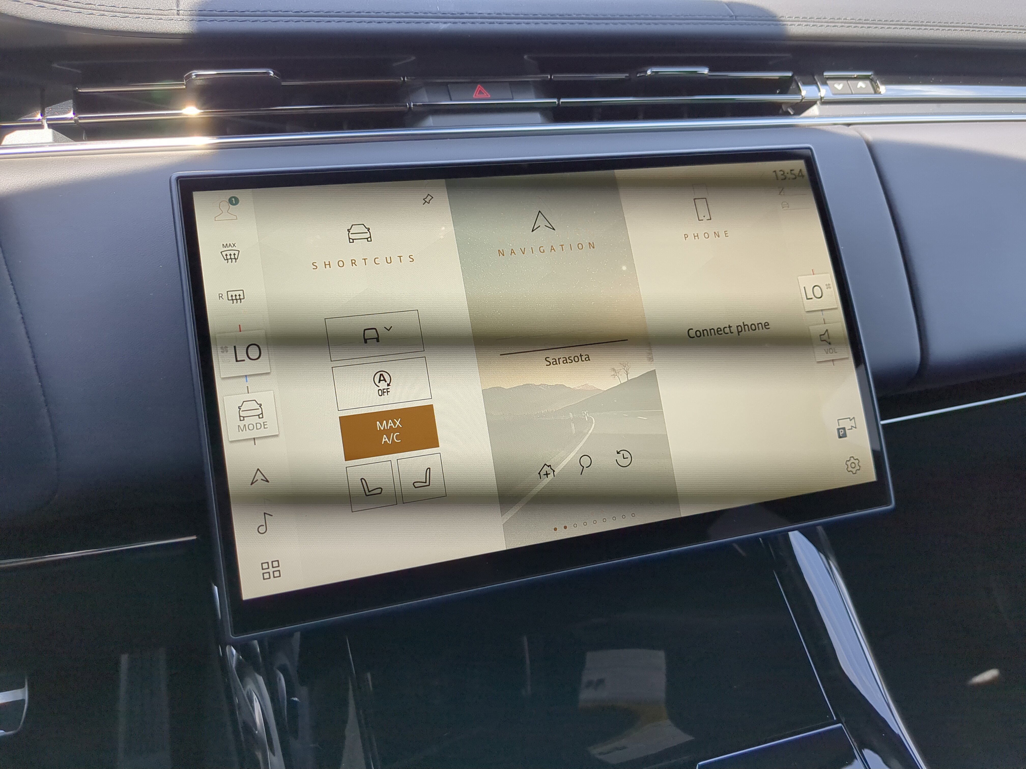 New 2025 Land Rover Range Rover Sport Dynamic SE image 19