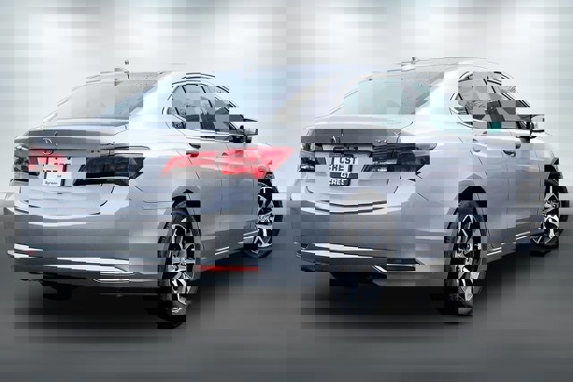 Used 2017 Acura TLX image 13