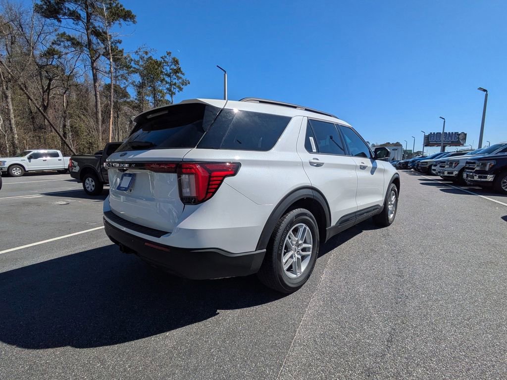 New 2026 Ford Explorer Active video 4