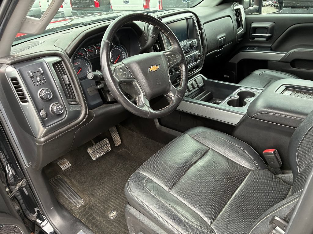Used 2017 Chevrolet Silverado 2500 LTZ w/ Duramax Plus Package AWD/4WD image 10