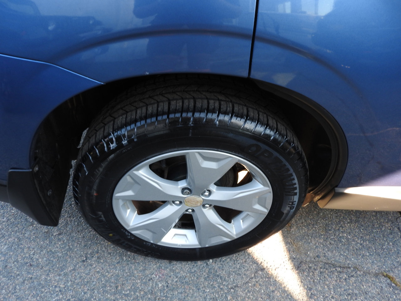 Used 2015 Subaru Forester 2.5i Limited AWD/4WD image 18