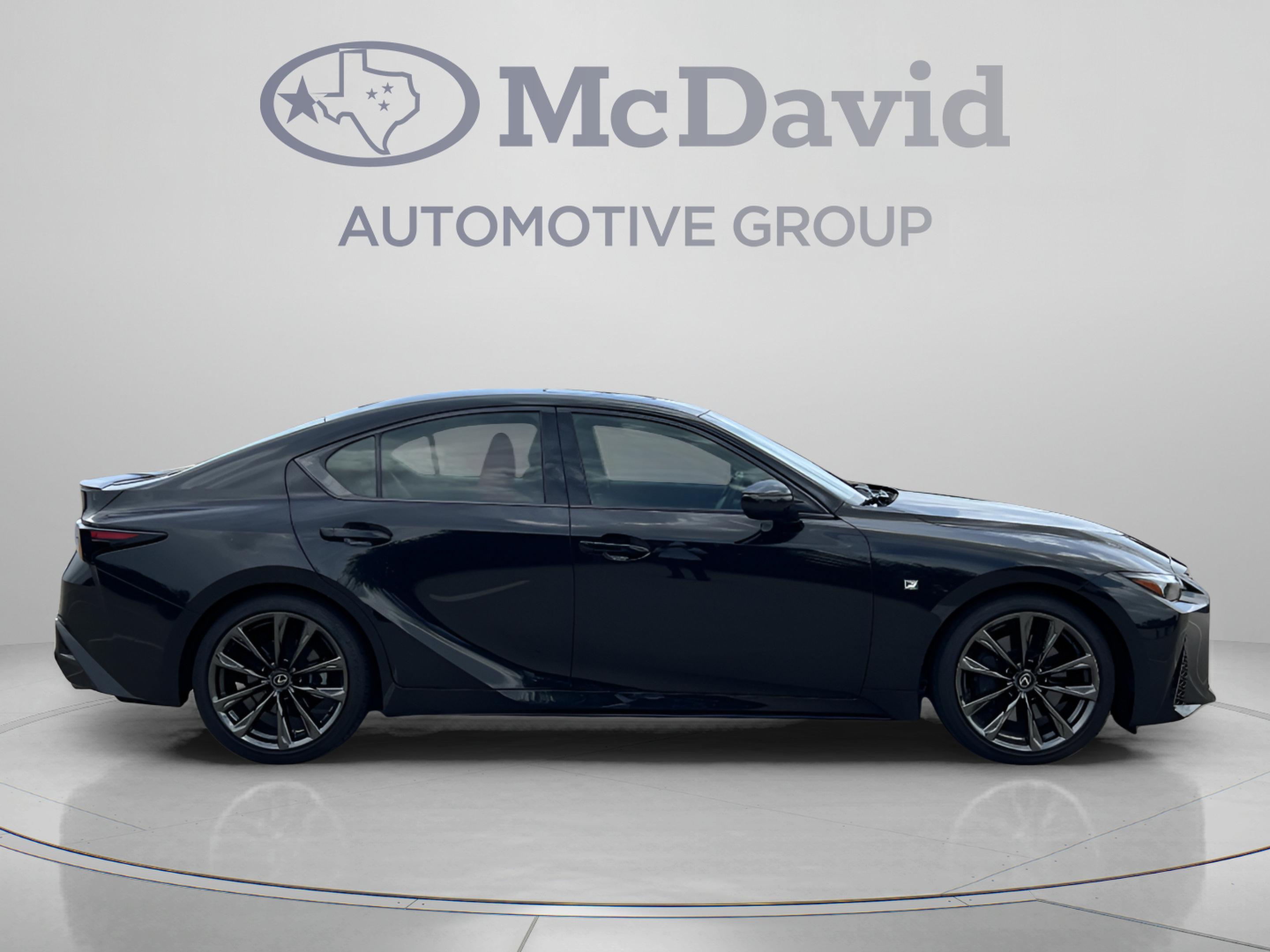 Used 2025 Lexus IS 350 F Sport RWD image 8