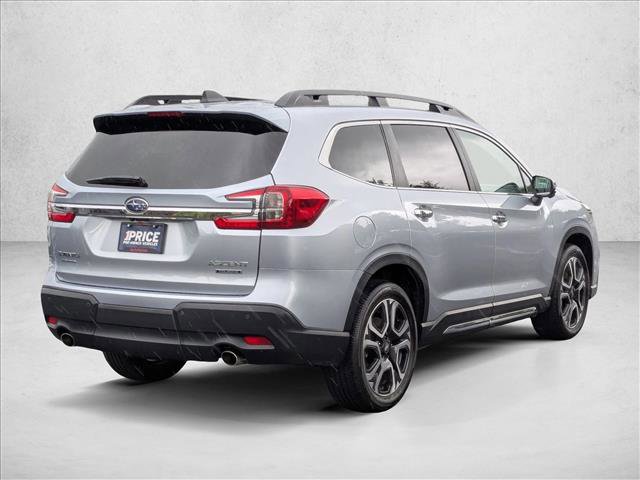 Used 2023 Subaru Ascent Touring AWD/4WD image 5
