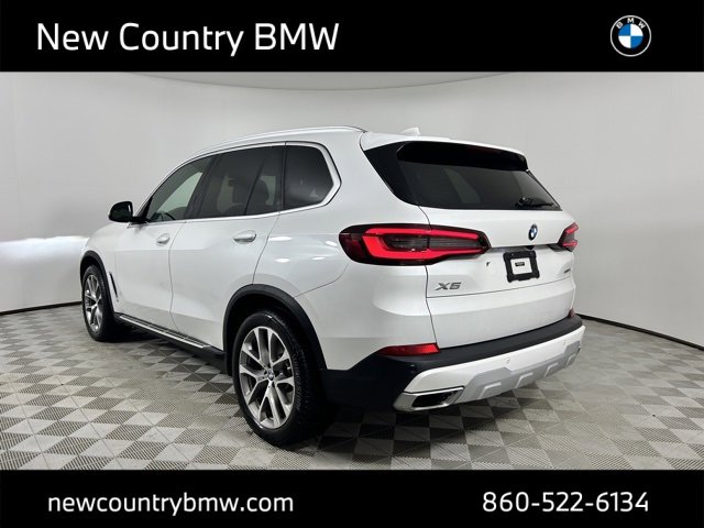 Used 2021 BMW X5 xDrive40i w/ Executive Package image 5