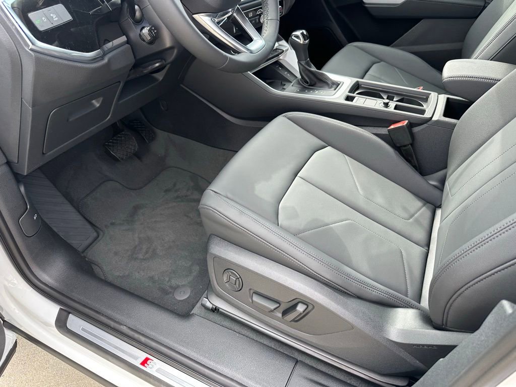New 2025 Audi Q3 2.0T Premium Plus w/ Premium Plus Package image 10