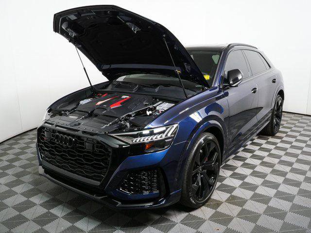Used 2024 Audi RS Q8 w/ Black Optic Package AWD/4WD image 35