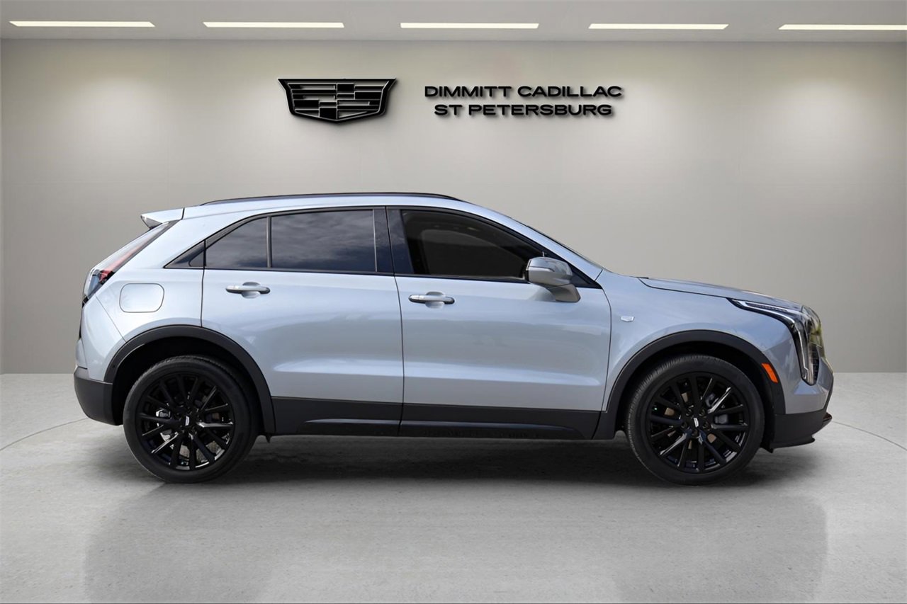 Certified 2023 Cadillac XT4 Sport w/ Enhanced Visibility Package image 6