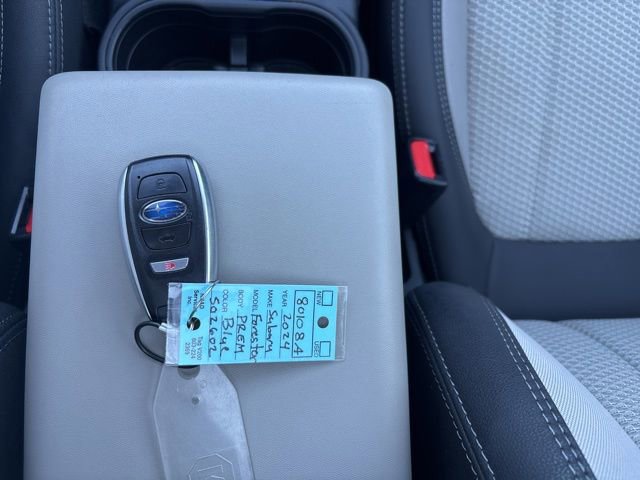 Used 2024 Subaru Forester Premium image 28