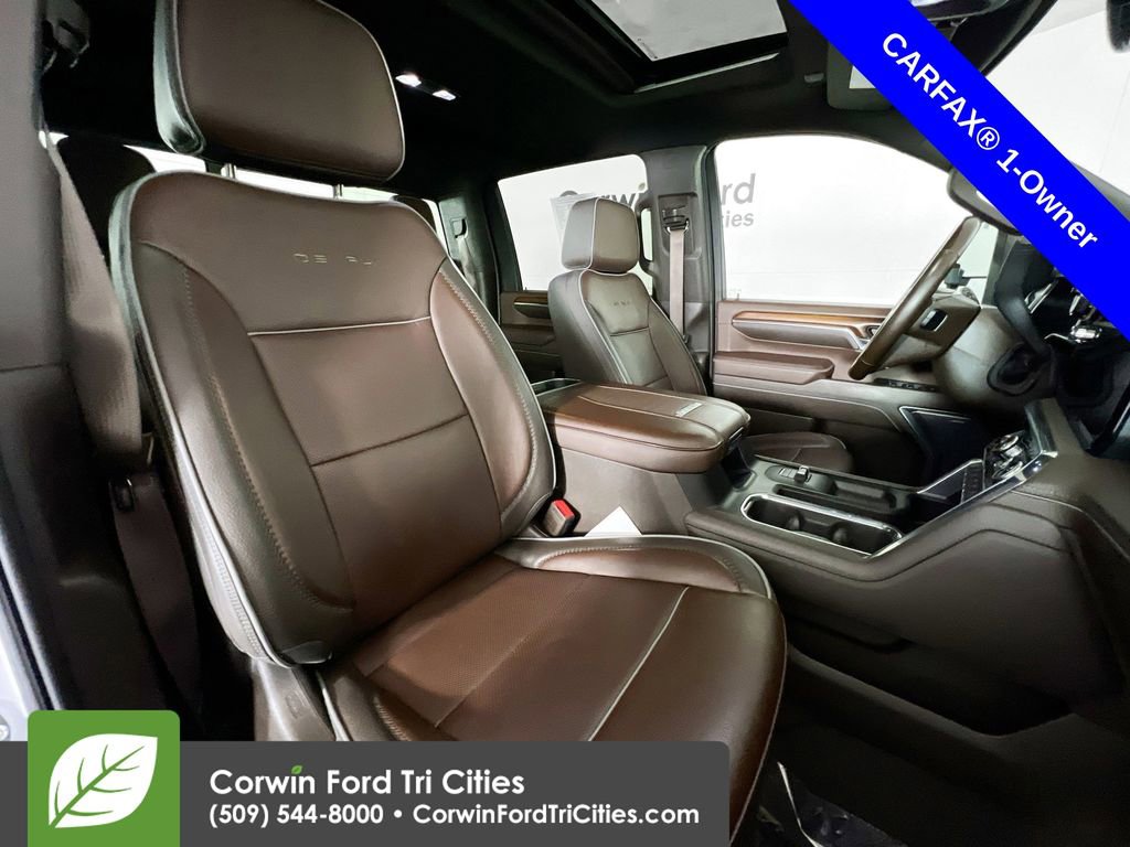 Used 2024 GMC Sierra 3500 Denali w/ Denali Reserve Package image 18