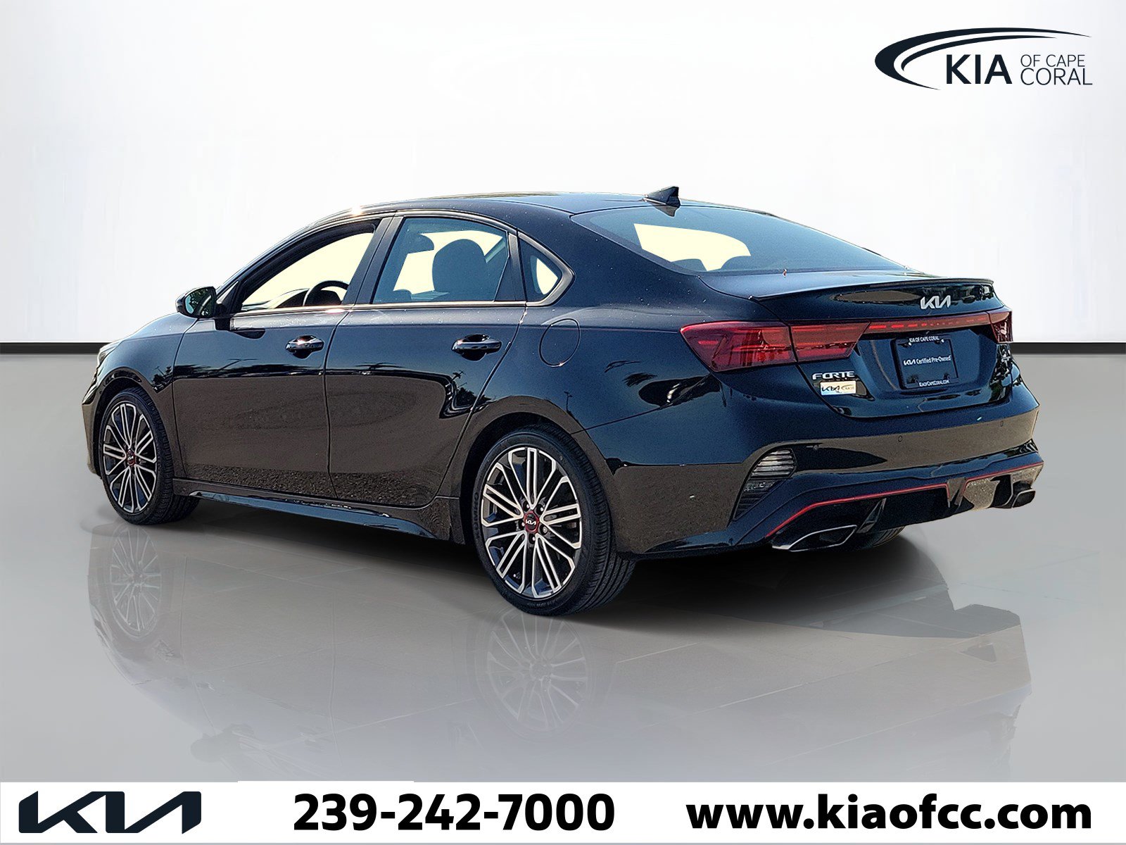 Certified 2023 Kia Forte GT w/ GT2 Package FWD image 4