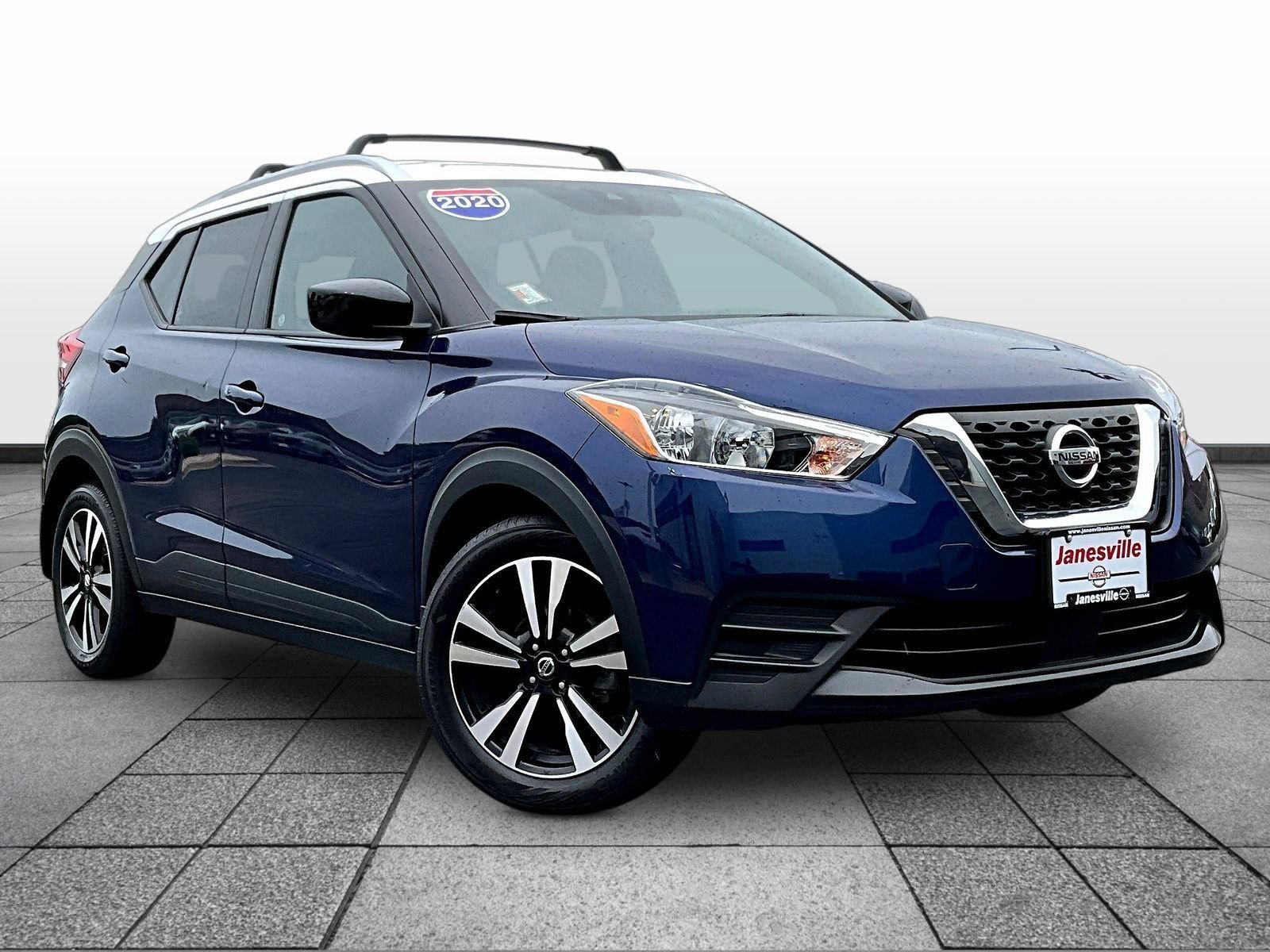 Certified 2020 Nissan Kicks SV w/ Exterior Package FWD image 1