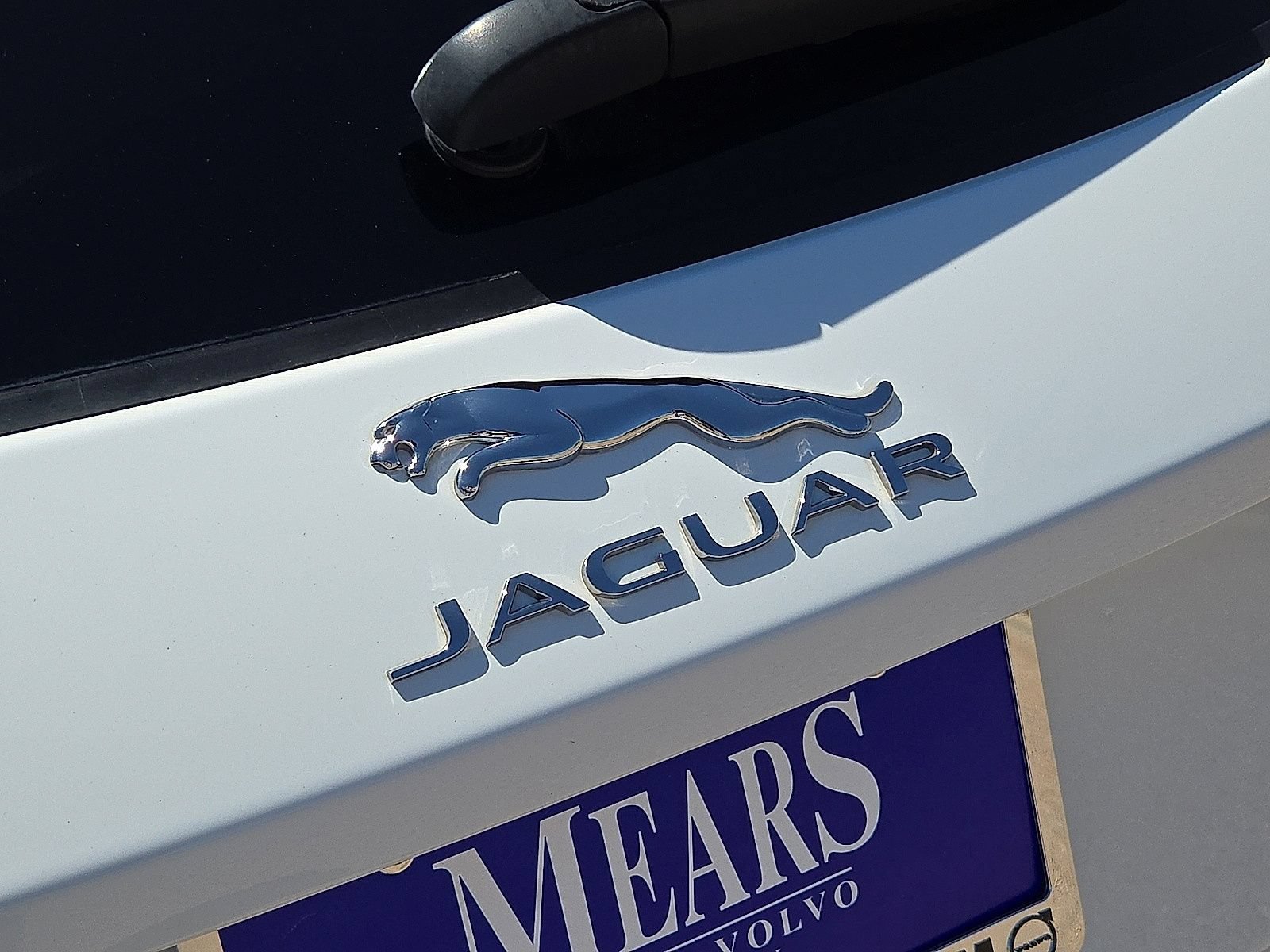 Used 2020 Jaguar E-PACE SE AWD/4WD image 12
