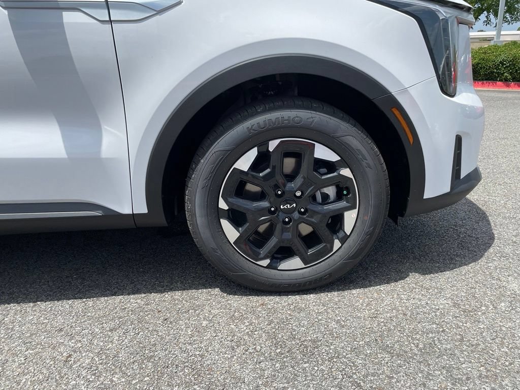 New 2026 Kia Sorento S FWD image 32
