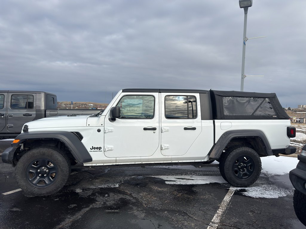 Certified 2022 Jeep Gladiator Sport image 8