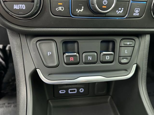 Certified 2018 GMC Terrain Denali w/ Comfort Package FWD image 16