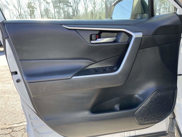 Used 2024 Toyota RAV4 XLE image 17