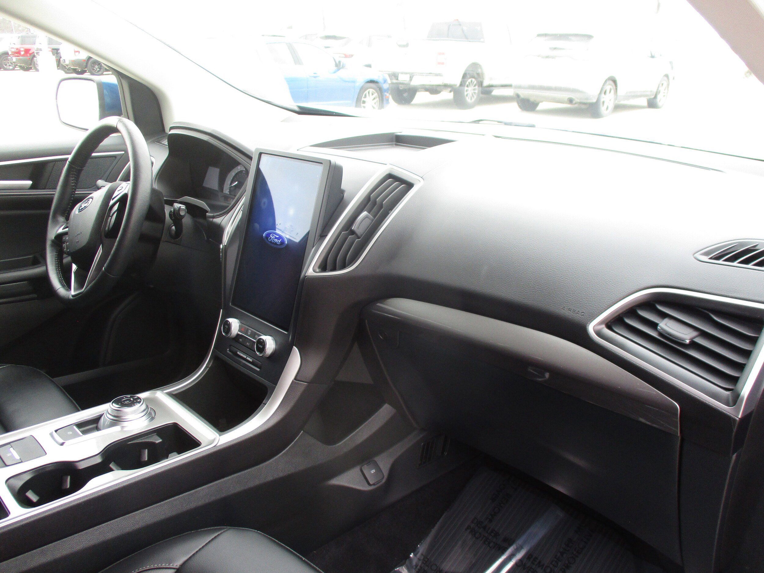 Used 2024 Ford Edge SEL w/ Convenience Package image 37
