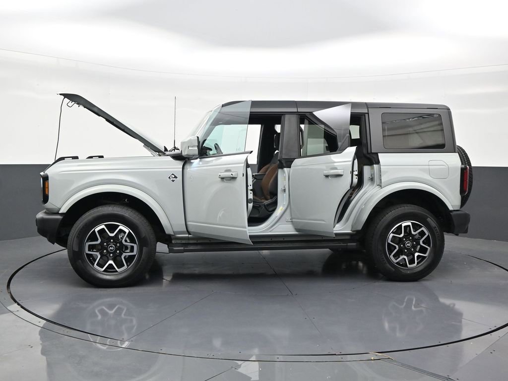 Used 2022 Ford Bronco Outer Banks AWD/4WD image 31