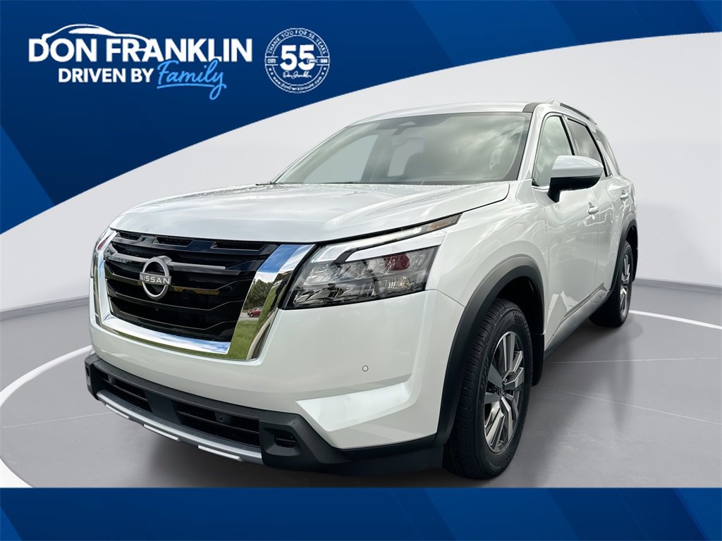 New 2025 Nissan Pathfinder SL