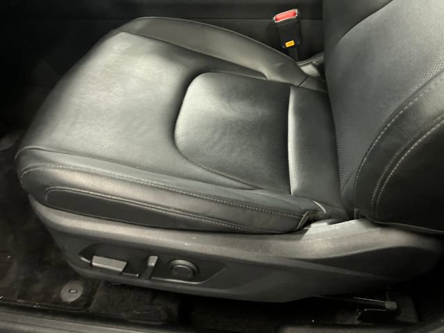 Certified 2023 Kia Sportage EX image 11