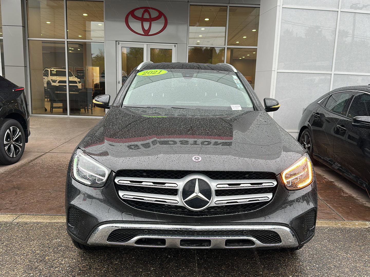 Used 2021 Mercedes-Benz GLC 300 4MATIC image 7