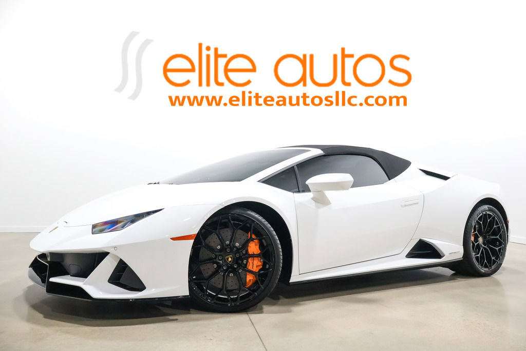 Used 2024 Lamborghini Huracan EVO image 1