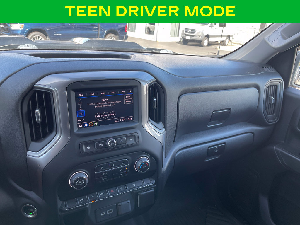 Used 2022 Chevrolet Silverado 1500 Custom Trail Boss w/ Midnight Edition AWD/4WD image 17