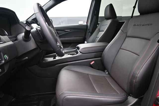 Used 2024 Honda Passport Black Edition image 10