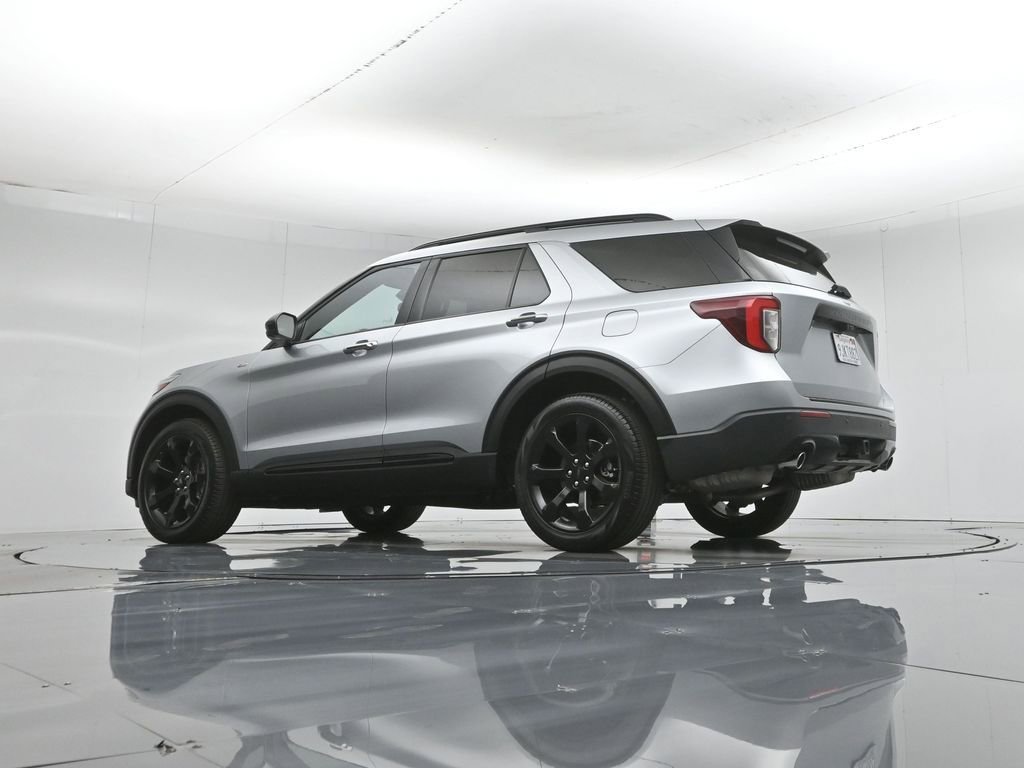 Used 2023 Ford Explorer ST-Line w/ Class IV Trailer Tow Package image 54