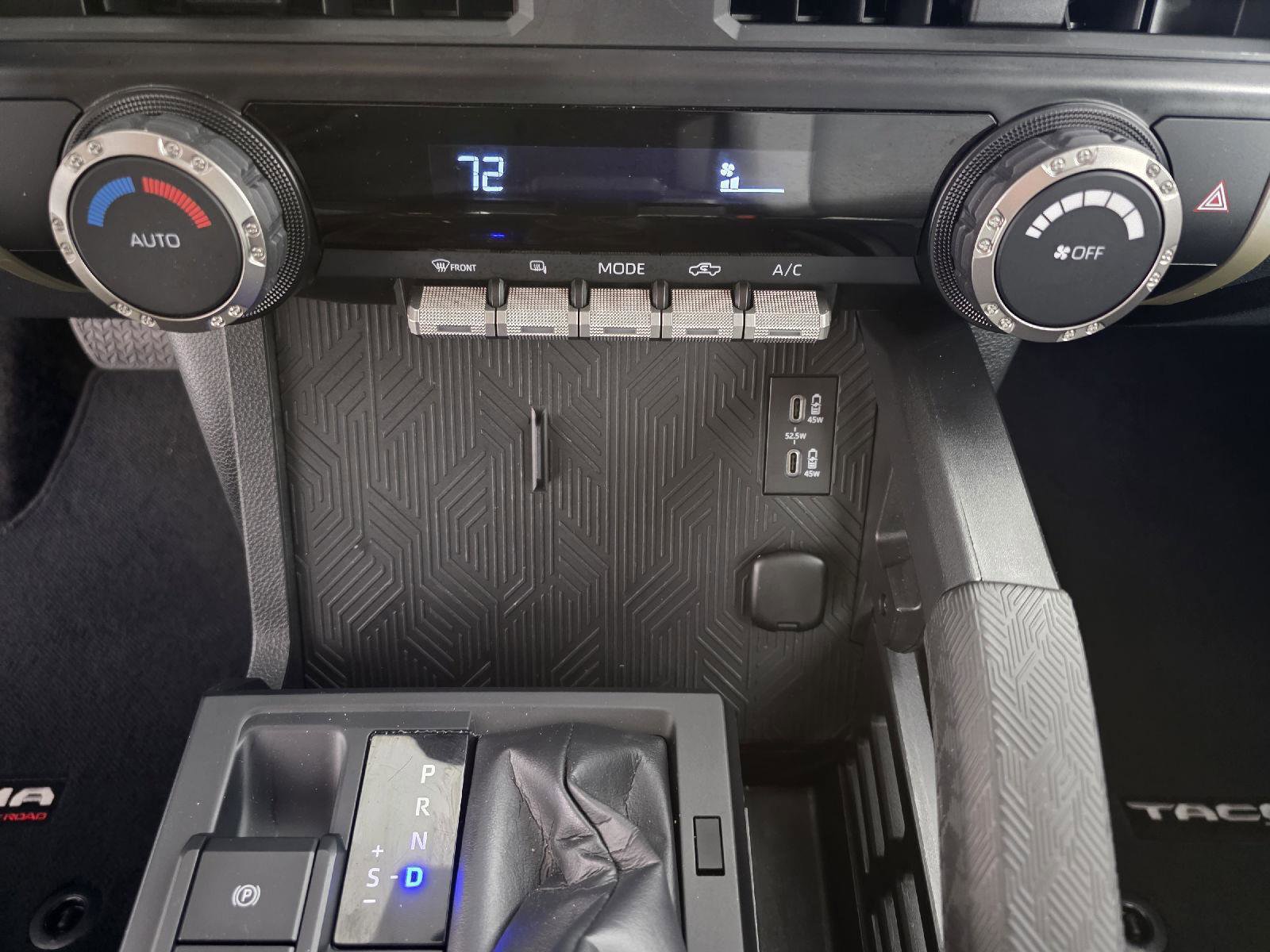 Used 2025 Toyota Tacoma TRD Off-Road image 37