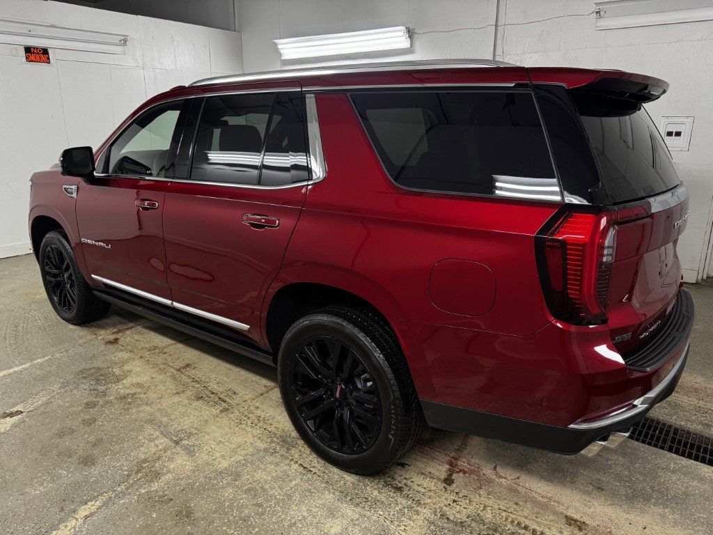 New 2026 GMC Yukon Denali w/ Sun & Power Step Package image 6