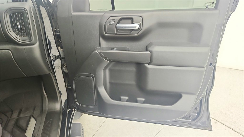 Certified 2022 Chevrolet Silverado 1500 Custom w/ LPO, Dark Essentials Package image 30
